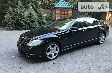 Седан Mercedes-Benz S-Class 2012 в Виннице