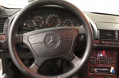 Седан Mercedes-Benz S-Class 1994 в Ровно