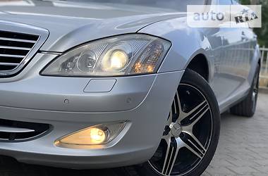 Седан Mercedes-Benz S-Class 2006 в 