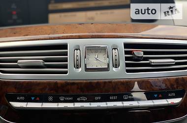Седан Mercedes-Benz S-Class 2006 в 