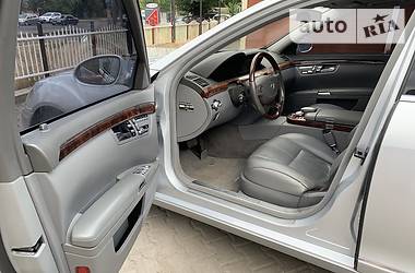 Седан Mercedes-Benz S-Class 2006 в 