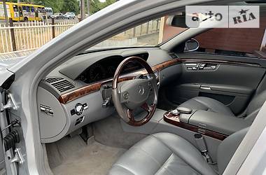 Седан Mercedes-Benz S-Class 2006 в 