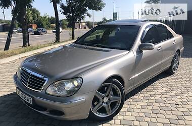 Седан Mercedes-Benz S-Class 2005 в 