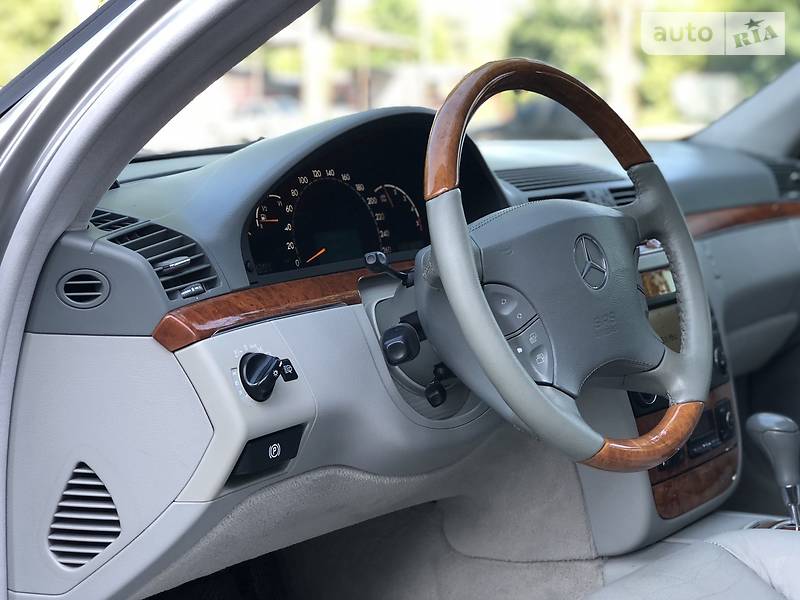 Седан Mercedes-Benz S-Class 2005 в Івано-Франківську