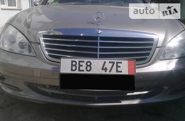 Седан Mercedes-Benz S-Class 2006 в Чернигове