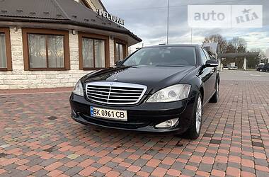 Седан Mercedes-Benz S-Class 2008 в Львові