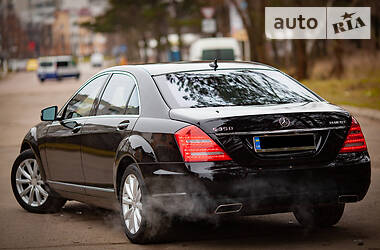 Седан Mercedes-Benz S-Class 2013 в 