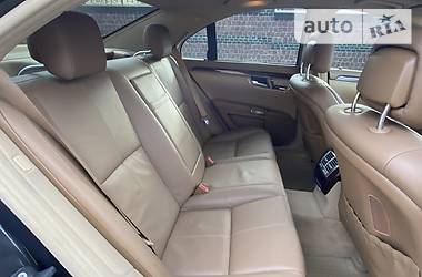 Седан Mercedes-Benz S-Class 2009 в 