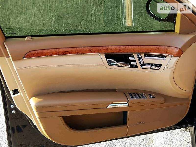 Седан Mercedes-Benz S-Class 2005 в Харкові