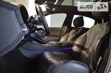 Лімузин Mercedes-Benz S-Class 2016 в 