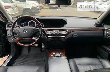 Седан Mercedes-Benz S-Class 2012 в Киеве