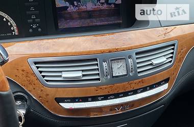 Седан Mercedes-Benz S-Class 2009 в 