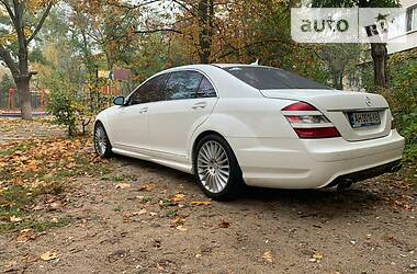 Седан Mercedes-Benz S-Class 2007 в Мариуполе