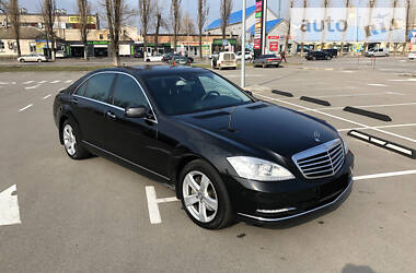 Седан Mercedes-Benz S-Class 2013 в 