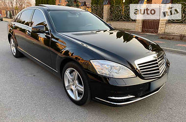 Седан Mercedes-Benz S-Class 2010 в Виннице