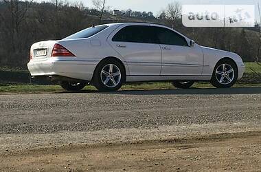 Седан Mercedes-Benz S-Class 2001 в 