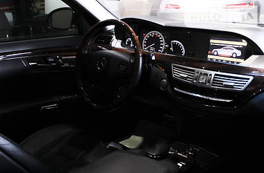 Седан Mercedes-Benz S-Class 2008 в 
