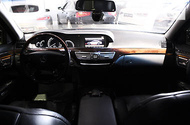 Седан Mercedes-Benz S-Class 2008 в 