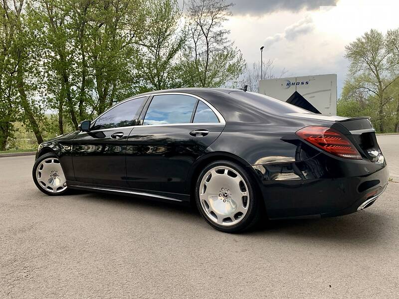 Седан Mercedes-Benz S-Class 2019 в Києві