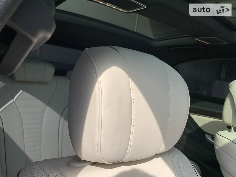 Седан Mercedes-Benz S-Class 2019 в Києві