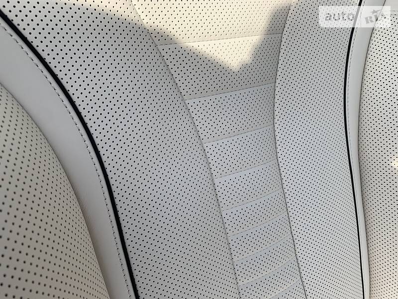 Седан Mercedes-Benz S-Class 2019 в Києві