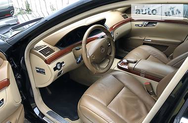 Седан Mercedes-Benz S-Class 2006 в 