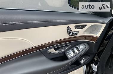 Седан Mercedes-Benz S-Class 2018 в 