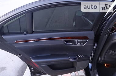Седан Mercedes-Benz S-Class 2012 в 