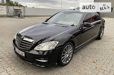 Седан Mercedes-Benz S-Class 2006 в Черновцах