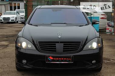 Седан Mercedes-Benz S-Class 2006 в Одессе