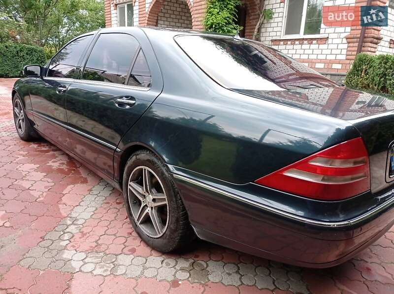 Седан Mercedes-Benz S-Class 2002 в Звягеле