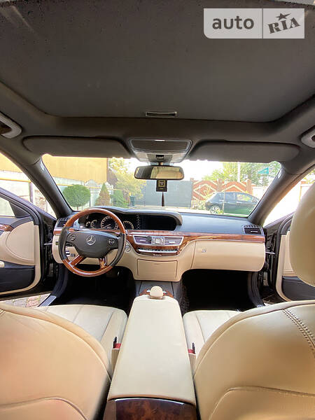 Седан Mercedes-Benz S-Class 2008 в Чернівцях
