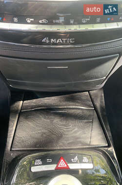 Седан Mercedes-Benz S-Class 2010 в 