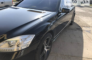 Седан Mercedes-Benz S-Class 2010 в Измаиле