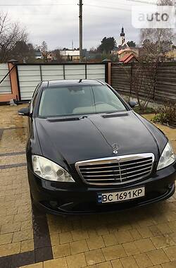 Седан Mercedes-Benz S-Class 2007 в Львове