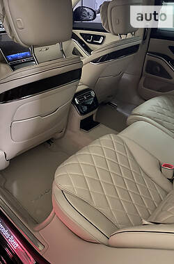 Седан Mercedes-Benz S-Class 2021 в 
