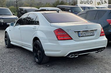 Седан Mercedes-Benz S-Class 2008 в Хусте