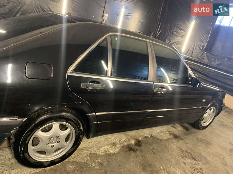 Седан Mercedes-Benz S-Class 1998 в Ивано-Франковске