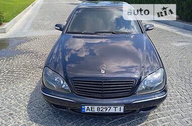 Седан Mercedes-Benz S-Class 2001 в Дніпрі