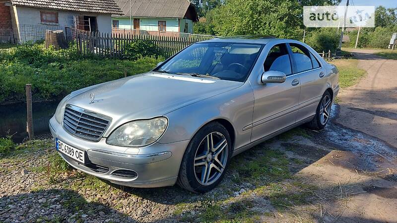 Седан Mercedes-Benz S-Class 2005 в Львове