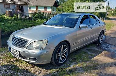 Седан Mercedes-Benz S-Class 2005 в Львове