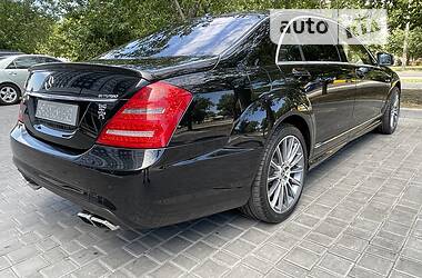 Седан Mercedes-Benz S-Class 2011 в Одесі