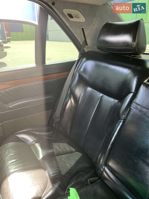 Седан Mercedes-Benz S-Class 1993 в Одесі