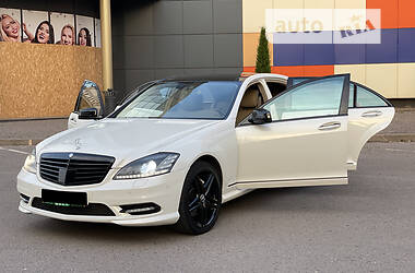 Седан Mercedes-Benz S-Class 2011 в Кривому Розі