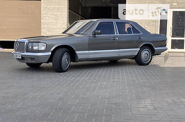 Седан Mercedes-Benz S-Class 1982 в 
