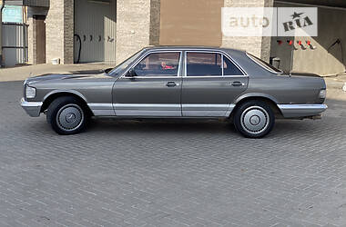 Седан Mercedes-Benz S-Class 1982 в 