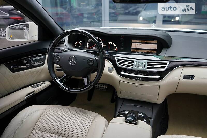 Седан Mercedes-Benz S-Class 2008 в Львове