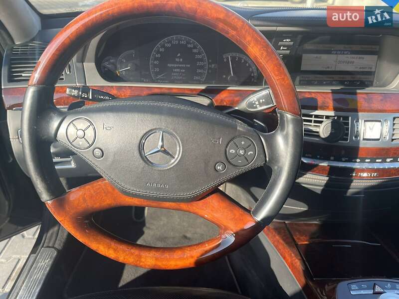Седан Mercedes-Benz S-Class 2011 в 