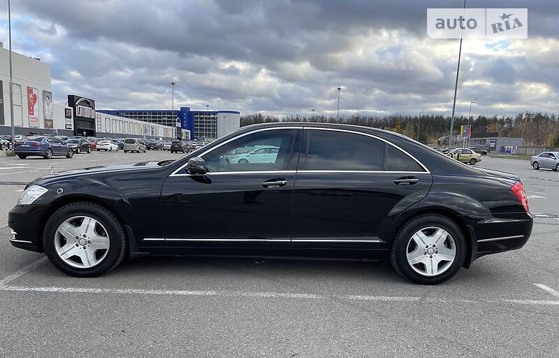 Седан Mercedes-Benz S-Class 2010 в Києві