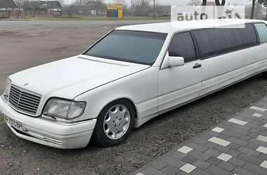 Седан Mercedes-Benz S-Class 1995 в Сарнах